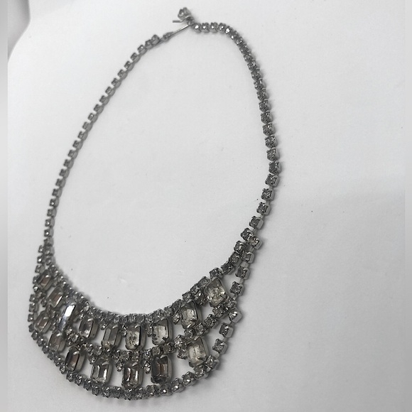 Vtg Rhinestone Double Row Silver Tone Metal Bib Necklace w Hook Clasp / 11” - Picture 4 of 10